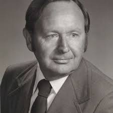 Former California lawmaker John Dunlap, champion of farm worker rights,  dies at 99