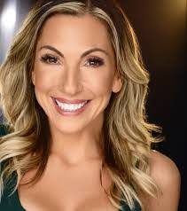 Henrietta Donovan's Instagram, Twitter & Facebook