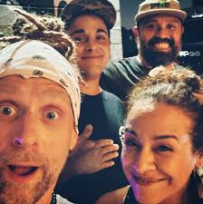 This is the first ever photograph of an animal scientists thought was  extinct!