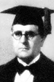 7. Carlos León de la Peña