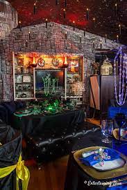 20 Awesome Harry Potter Party Ideas Entertaining Diva From House To Home Harry Potter Decor Harry Potter Party Decorations Hogwarts Great Hall