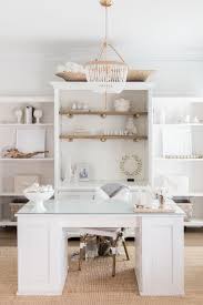 5 out of 5 stars. Love This White And Natural Wood Home Office Decorated For Christmas Whiteoffice Homeofficedec Home Office White Desk White Office Decor White Modern Office