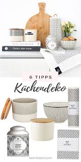 6 Tipps Und Tolle Deko Ideen Fur Die Kuche Besondere Kuchenutensilien Holzbretter Und Schone Vorratsdosen Mit Holzd Kuche Deko Modern Kuchen Ideen Deko Kuche