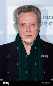 Roter fangzahn -Fotos und -Bildmaterial in hoher Auflösung