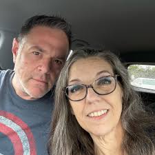 What is the best way to reheat pizza?