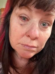 My dear sweet friend made me this makeup bag by hand! Thank you Sheila  Eaves I just love your thoughtfulness❣️🥰