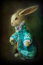 White Rabbit Alice In Wonderland Needle Felted White Rabbit Etsy In 2020 White Rabbit Alice In Wonderland Alice In Wonderland Art Dolls