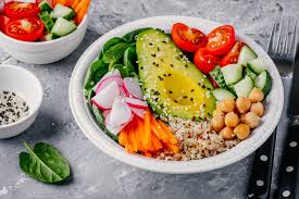Ce plat d'origine hawaïenne aux allures de salade plaît et ce n'est pas un hasard. Bowls Faites Le Plein D Energie Fini Les Assiettes Place Au Bol