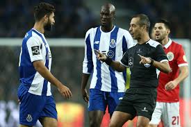Equipa portista está na frente da tabela, deixa os encarnados a. A Analise A Arbitragem Jorge Sousa Teve Erros Com Influencia No Resultado Analise Publico