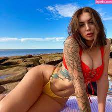 Lily Saffron  xlilysaffronx Nude Leaked OnlyFans Photo #10 - Fapello