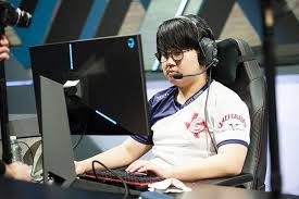 Huni's top lucian has been a pocket pick for msi by kyeongbeom its kim of invenglobal at lck summer. Huni Liquipedia League Of Legends Wiki