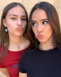 Fern Mckay's Instagram, Twitter & Facebook