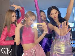 Check out amazing aespa artwork on deviantart. Aespa Pics On Twitter In 2021 Kpop Girl Groups Kpop Girls Just Girl Things