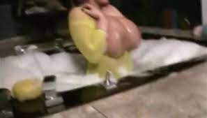 busty woman in bath (Leanne Crow) TNAFlix Porn Videos