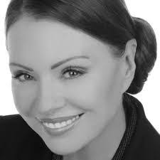 Patricia Petersen's Instagram, Twitter & Facebook