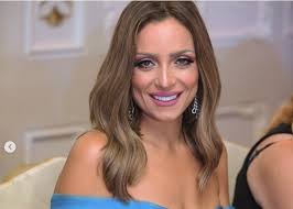 تعرضت للخيانة لكني أصبحت أكثر قوة. Ø±ÙŠÙ… Ø§Ù„Ø¨Ø§Ø±ÙˆØ¯ÙŠ ÙˆØªÙØ§ØµÙŠÙ„ Ø®Ù†Ø§Ù‚ØªÙ‡Ø§ Ù…Ø¹ Ø±ÙŠÙ‡Ø§Ù… Ø³Ø¹ÙŠØ¯ Ø§Ù„Ø§Ù…Ù†ÙŠØ§Øª Ø¨Ø±Ø³
