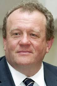 Reparto de Poisoned in Paradise: A Marthas Vineyard Mystery (película  2021). Dirigida por Mark Jean