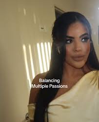 LIZZIE WARE (@thelizzieware)