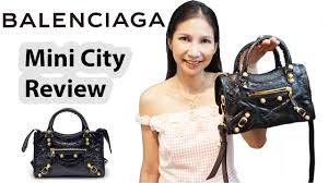 อ่านชื่อ แบรนด์เนม ให้ถูกต้อง anna sui อ่านว่า แอนนา ซุย / balenciaga อ่านว่า บาเลนเซียก้า/ burberry อ่านว่า เบอร์เบอรี่ / yves saint laurent อ่านว่า อีฟส์ แซงต์ โลรองต์ สาระ. à¸£ à¸§ à¸§à¸à¸£à¸°à¹€à¸› à¸² Balenciaga Mini City Youtube