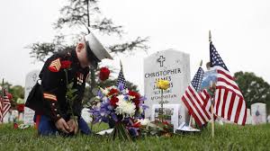 Descargue la cartera de día de los caídos fotos de stock en la mejor agencia de fotografía de stock con millones de fotos, imágenes, ilustraciones y vectores de alta calidad sin royalties a precios razonables. Dia De Los Caidos Estados Unidos Honra A Sus Militares Fallecidos En Combate Fotos Mundo El Comercio Peru
