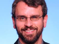 Iowa State department chairman dies after wasp sting