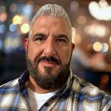 Does auto stop/start button press down cause errors?