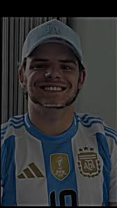 Después de la selección de letras para el álbum "Mis Canciones", encontré  otras canciones que me quedé con ganas de grabar, con nuevos arreglos del  maestro Alberto Campoy @campoy_alberto En ese camino