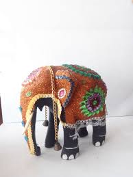 This Wooden Elephant Are Great Gift Item As Well As Decoration Piece For Your Home And Office This Statue Crafted Us Wooden Elephant Elephant Decor Elephant