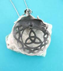 Celtic Ouroboros Dragon Pendant W Triquetra Knot Free Shipping In The Usa Woot Hammy «ouroboros triquetra pendant, a unique fusion of resonant symbolism, available in a range of. celtic ouroboros dragon pendant with knots triquetra