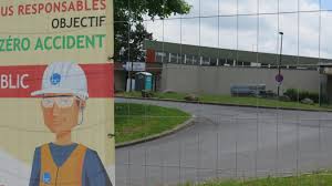 La Piscine Jean Bouin De Saint Quentin Bientot Demolie