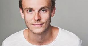 Sing and dance with Isle of Wight actor Jamie