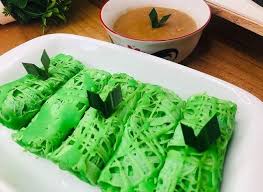 2 camca besar minyak masak. 5 Resep Roti Jala