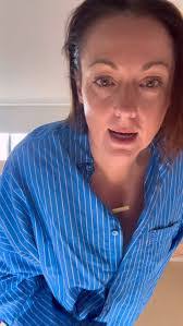 Meredith Henley's Instagram, Twitter & Facebook