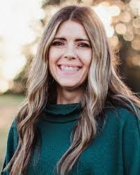 Jodie Odell's Instagram, Twitter & Facebook