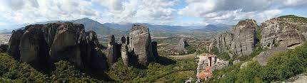 Meteora este o aşezare monastică. Meteora Wikipedia