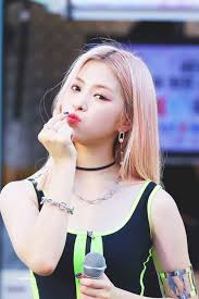 Off Beat On Twitter Itzy Kpop Girls Girl Crushes