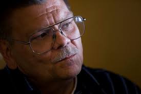 Zombie city Damascus restarts battle for its soul, future