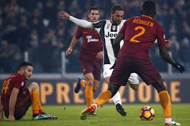 Eddig 1495 alkalommal nézték meg. Football Higuain Strikes Again As Juve Beat Roma In Crunch Match