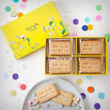 The market is saturated with stuff these days and we know you appreciate our recommendations so you. 71 Cute Gifts For Girlfriends Best Gift Ideas For Good Girlfriends Dodo Burd