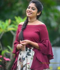 Read the complete critics reviews & previews for the malayalam movie kettiyolaanu ente malakha only on filmibeat. Pin On My Saves