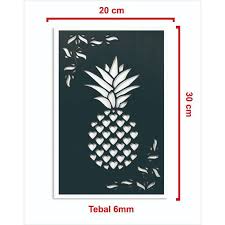 Dengan bentuk yang begitu cute, dijamin rumah salah satu hiasan dinding paling gampang dibuat, yakni hiasan dari kain. Jual Hiasan Dinding Poster Kayu Timbul 3d Dekorasi Rumah Lukisan Aesthetic Lukisan Estetik Lukisan Motif Daun Dan Nanas Terbaru Juli 2021 Blibli