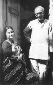 Shakti Chattopadhyay - Shakti Chattopadhyay and his wife Minaxxi Chattopadhyay | Facebook