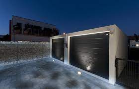 Die kosten für den bau einer gemauerten garage sind etwa 60 prozent höher als die kosten für eine betonfertiggarage. Der Grosse Garagenvergleich Betonfertiggarage Vs Gemauerte Garage Fachvereinigung Betonfertiggaragen E V