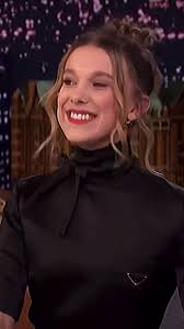 Millie bobby Brown… <3🛐✨ #fyp #millswelch #millie011st #milliebobbybrown  #mirror #iloveyou #mygirl #fypシ