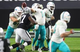 Ryan joseph fitzpatrick (born november 24, 1982), nicknamed fitzmagic, is an american football quarterback for the miami dolphins of the national football league (nfl). M C12wkoizcotm