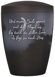 Es scheint, als wolle die begeisterung der reisenden über den neuen terminal 1 nicht abebben. Bio Tec3 Urne In Mattem Anthrazit Mit Spruch Und Meine Seele Spannte Weit Ihre Flugel Aus Flog Durch Die Stillen Lande Als Floge Sie Nach Haus