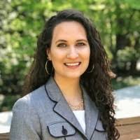 Candace Finn's Instagram, Twitter & Facebook