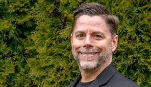 Carey Cooley's Instagram, Twitter & Facebook