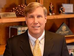 Morrow councilwoman who backed multilingual ballots running for mayor