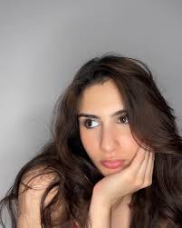 Pov~🐚🎨🌳🎬👯🌺🧑‍🧑‍🧒‍🧒🥂🫶🏻🌊 -Ps last pic is a mood💀